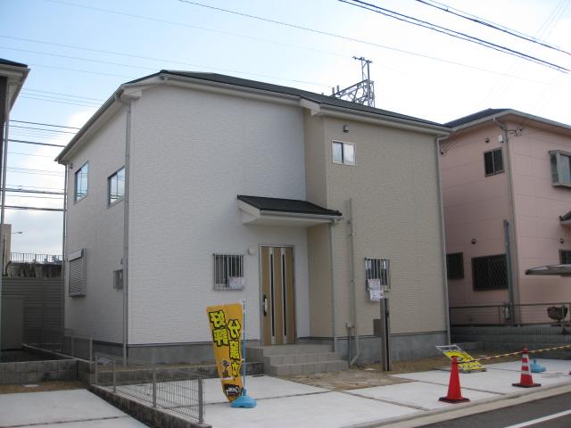 Local appearance photo. Price 1,850 yen building area; 105.99 sq m