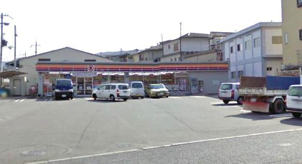 Convenience store. 745m to Circle K Kashiwabara Tanabe 1-chome