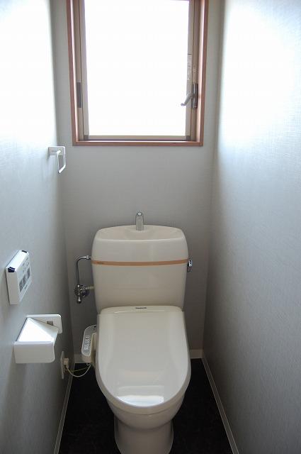 Same specifications photos (Other introspection). 2F is the standard specification of the toilet