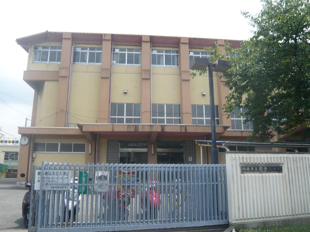 Primary school. Kokubu until elementary school 1200m