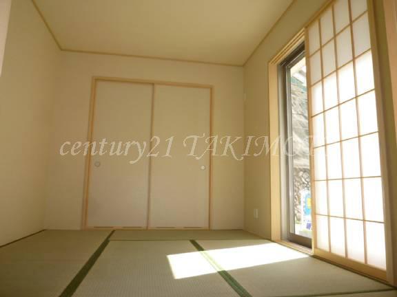 Same specifications photos (Other introspection). Easy-to-use Japanese-style room in the living room adjacent!