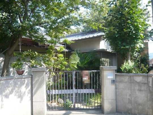 Local land photo. Exterior Photos