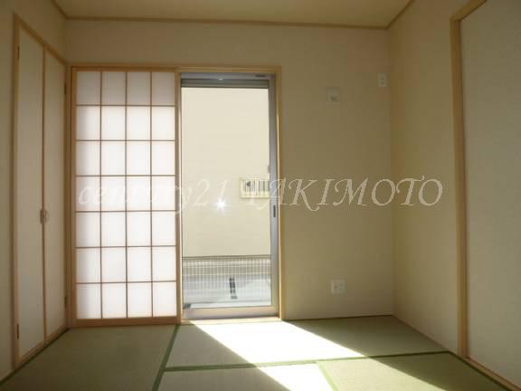 Same specifications photos (Other introspection). Living adjacent type of Japanese-style room!