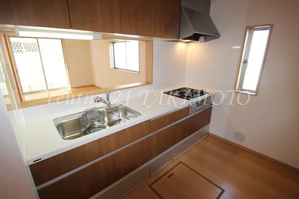 Kitchen. Popular face-to-face kitchen! !