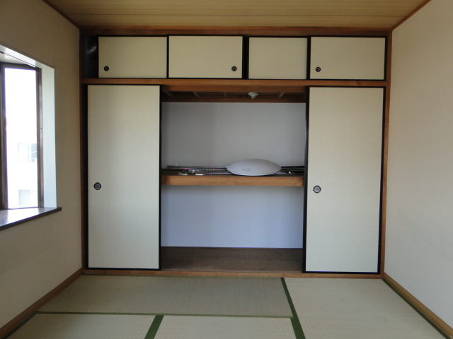 Receipt. The Japanese of the calm atmosphere and boasts a storage capacity of the closet