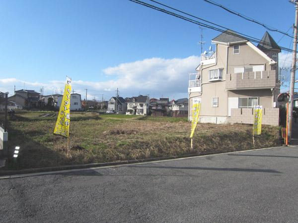 Local photos, including front road.  [Local photos, including the entire road] Front road is wide ~ There 6m!