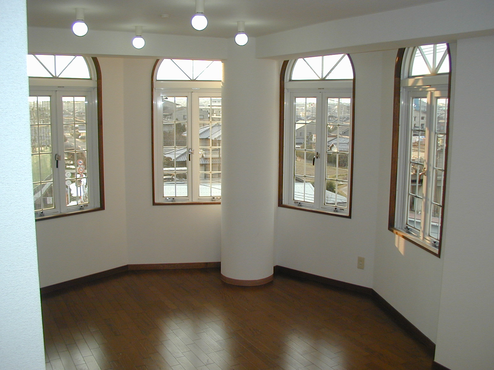 Living and room