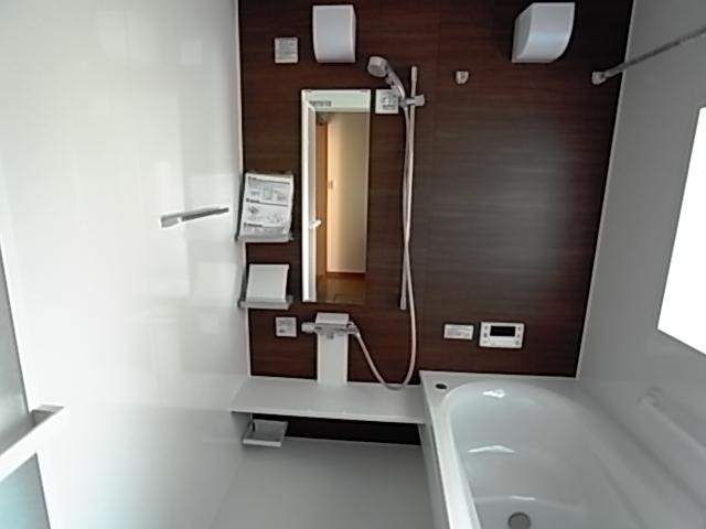 Same specifications photo (bathroom). Same specification bathroom