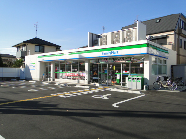 Convenience store. Katano 80m until I section 1-chome, Family Mart (convenience store)