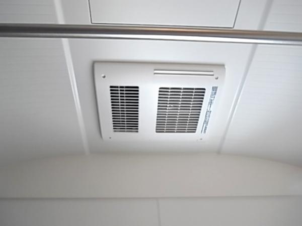 Cooling and heating ・ Air conditioning. Also safe for your laundry of rainy season