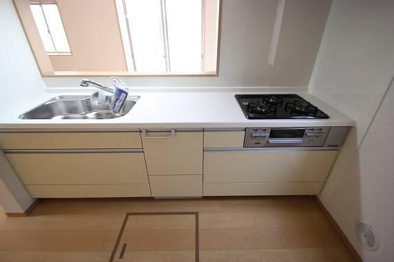 Kitchen. Convenient all-sliding! !