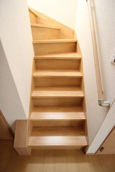 Other. Stairs with a handrail! ! Peace of mind ・ It is safe! !