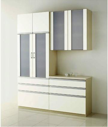 Kitchen. Cupboard standard specifications can be stored a lot