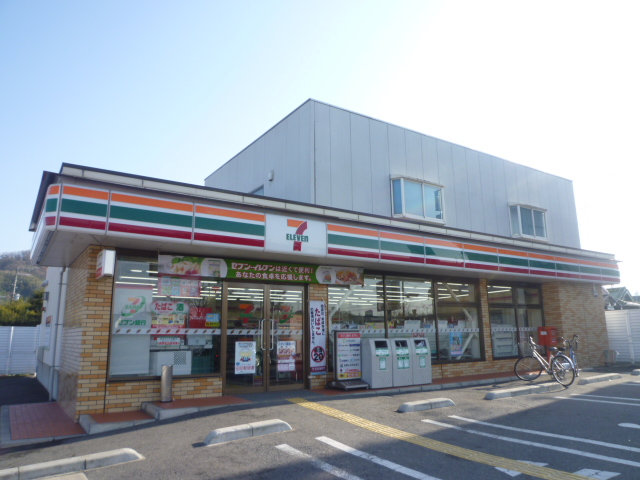 Convenience store. Seven-Eleven Kawachinagano Kono Machiten up (convenience store) 1142m