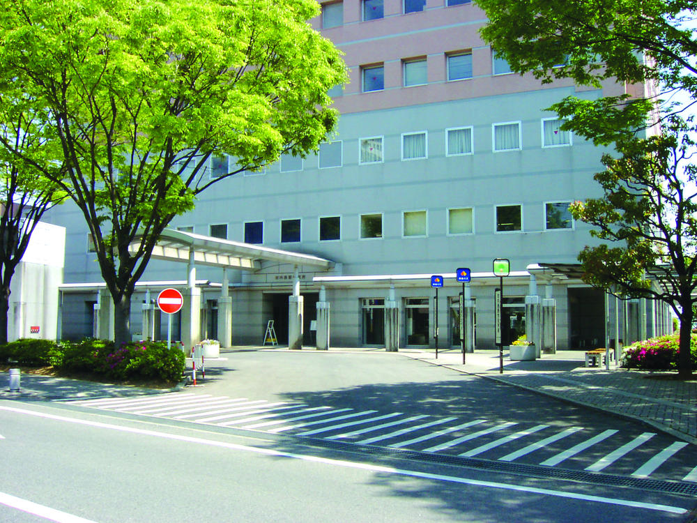 Government office. Kawachinagano to city hall a 4-minute walk