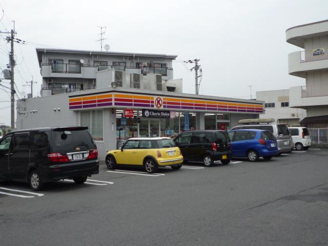 Convenience store. Circle K Kawachinagano Nishinoyama the town store (convenience store) up to 28m