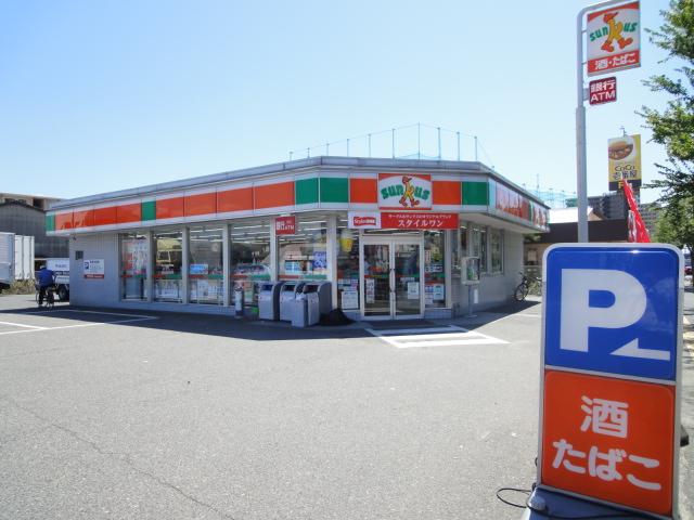 Convenience store. 113m until Thanksgiving Kishiwada Namimatsu the town shop