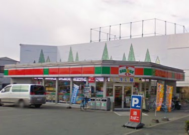 Convenience store. 569m until Thanksgiving Kishiwada Namimatsu Machiten (convenience store)