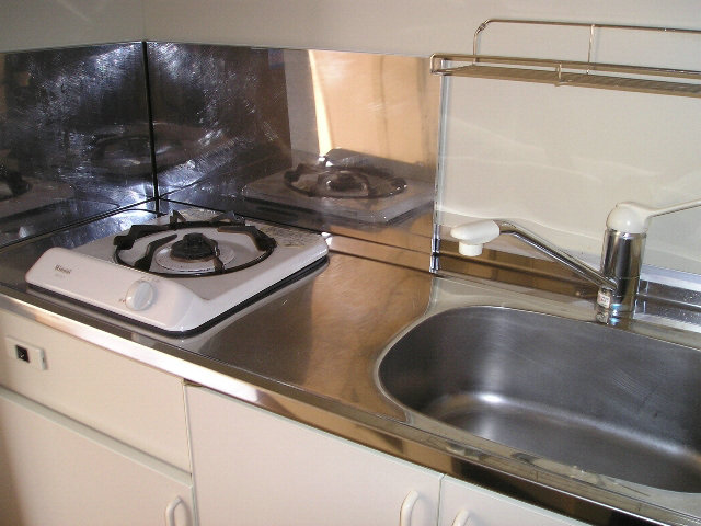 Kitchen. With gas stove