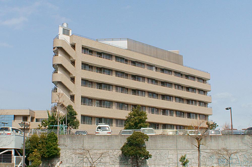 Hospital. Kishiwada 700m to City Hospital