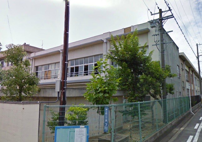 Primary school. Kishiwada City castle until the elementary school (elementary school) 702m