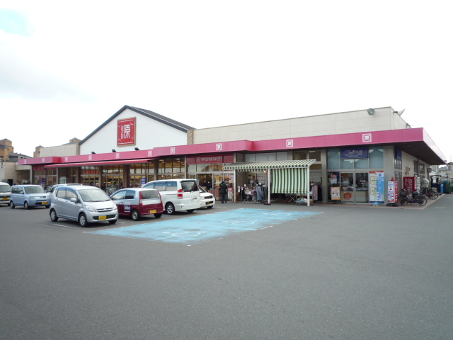 Supermarket. MatsuHajime Kishiwada Nakai store up to (super) 597m