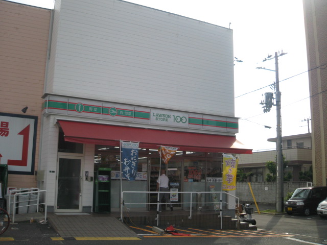 Convenience store. STORE100 Kishiwada Uemachi store (convenience store) to 243m