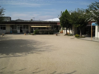 kindergarten ・ Nursery. Kishiwada Municipal Omiya nursery school (kindergarten ・ 944m to the nursery)