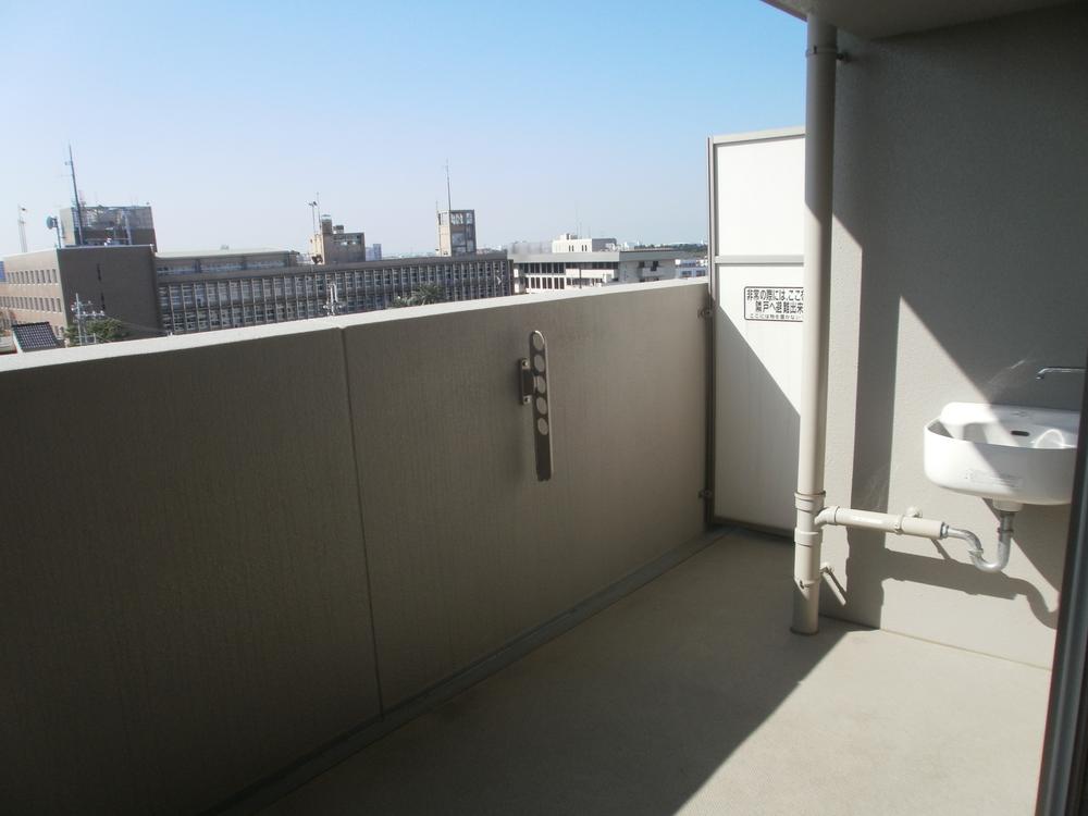 Balcony. Local (10 May 2013) Shooting