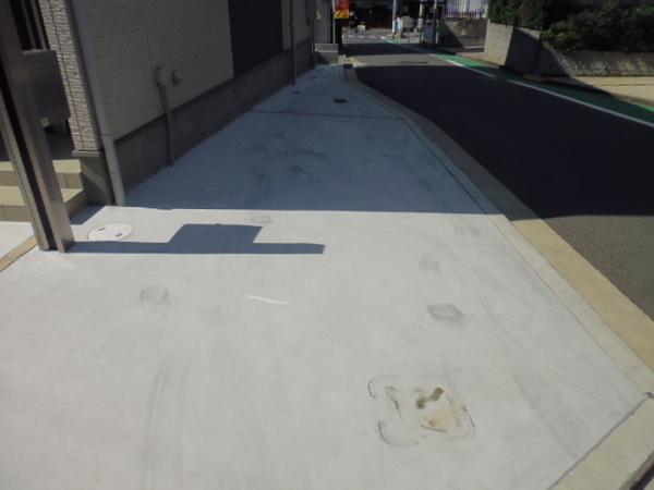 Parking lot