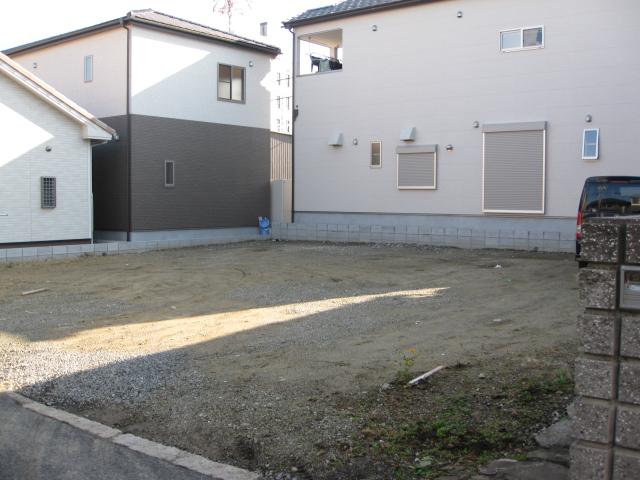 Local photos, including front road. It is 93.55 sq m 4LDK; land area; 100.48 sq m Ken'nobe area ☆