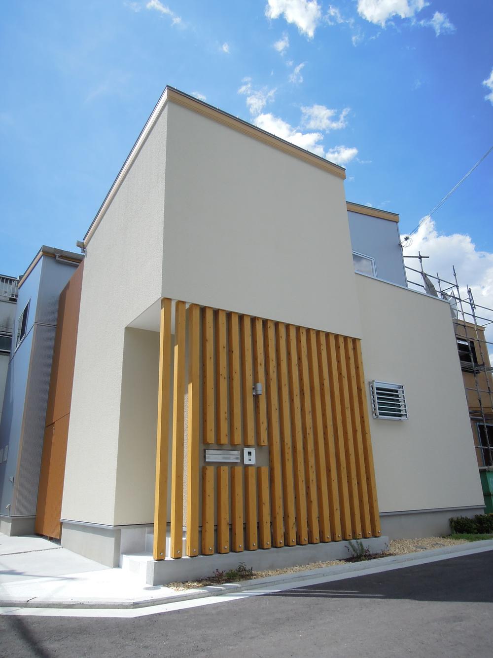 Building plan example (exterior photos). Building plan example building price 15,288,000 yen, Building area 92.56 sq m  ・  ・  ・ Shine blue sky! 