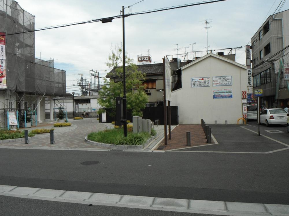 Other. Eganosho Station Square