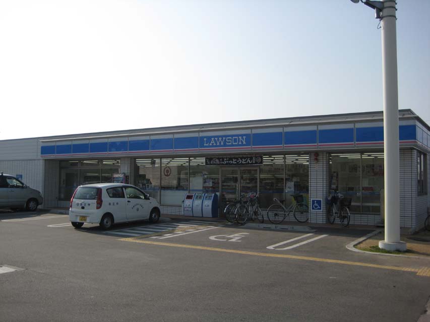 Convenience store. 464m until Lawson Matsubara Amamihigashi-chome store (convenience store)