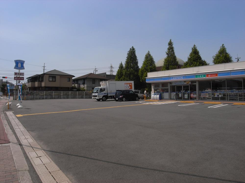 Convenience store. 485m until Lawson Matsubara Taijo shop
