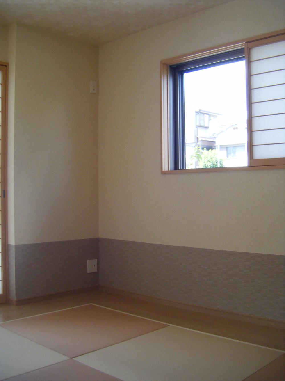 Non-living room. First floor Japanese-style room ・ Ryukyu tatami