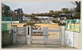 Primary school. 588m to Matsubara Municipal Matsubara North Elementary School