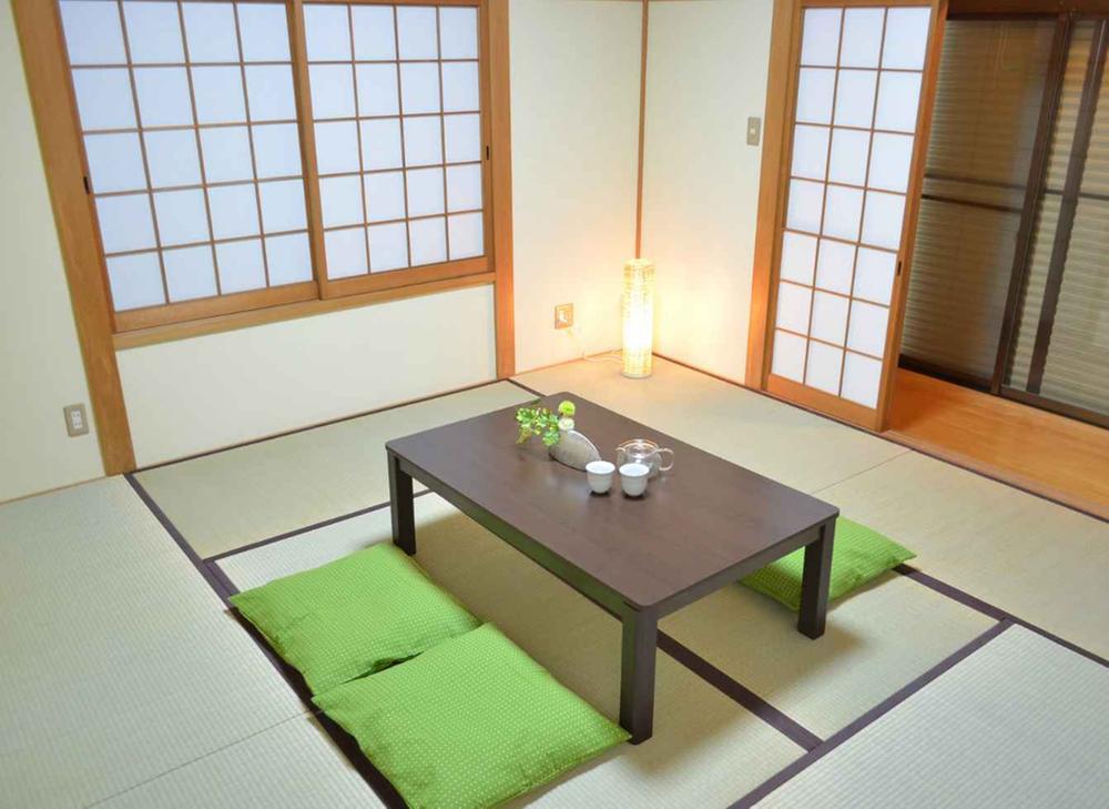 Non-living room. First floor Japanese-style room (8 quires)