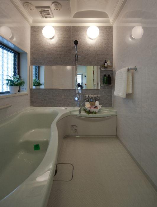 Bathroom. Unit bus of 1 pyeong size of Yamaha (size 1616) A relaxing drink in the sound shower.  (Same specifications)
