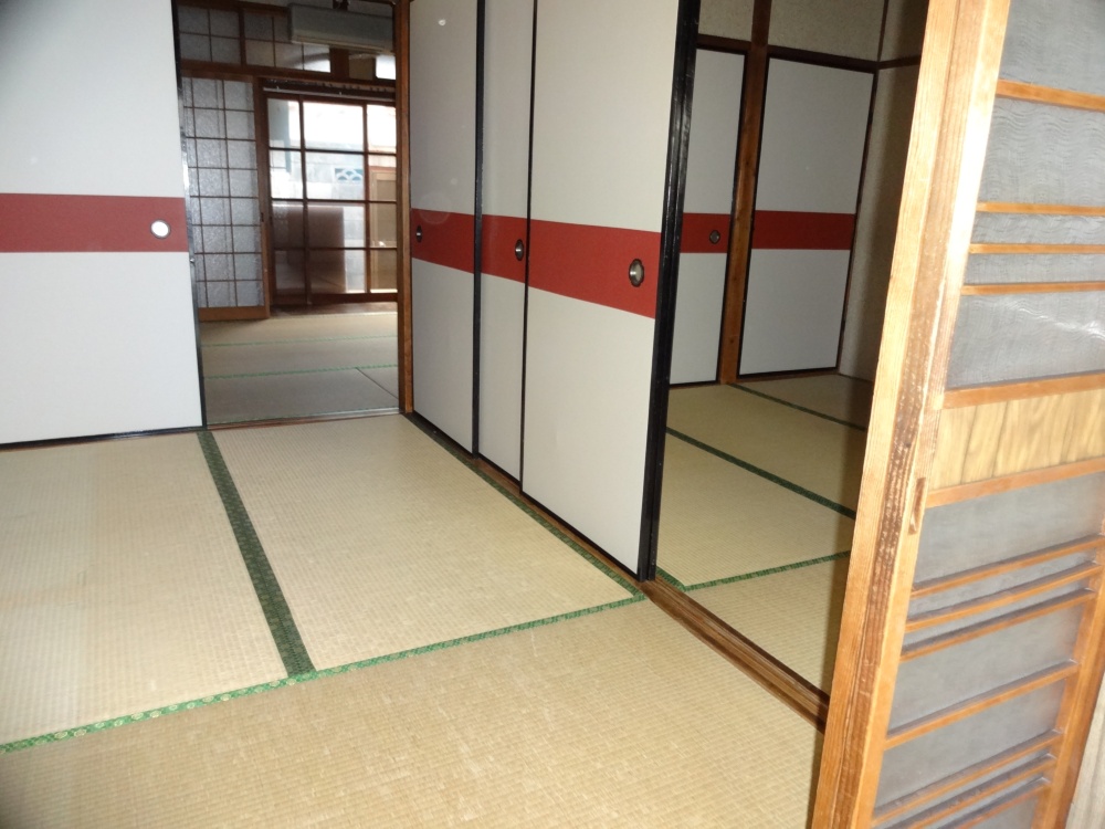 Other room space. Japanese style room