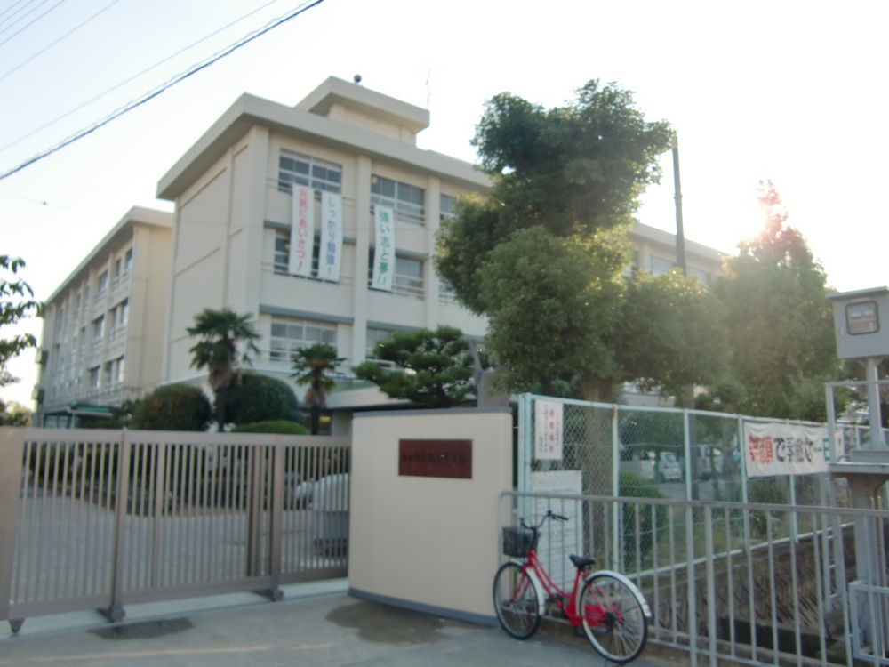 Junior high school. 1413m to Matsubara Municipal Matsubara junior high school (junior high school)