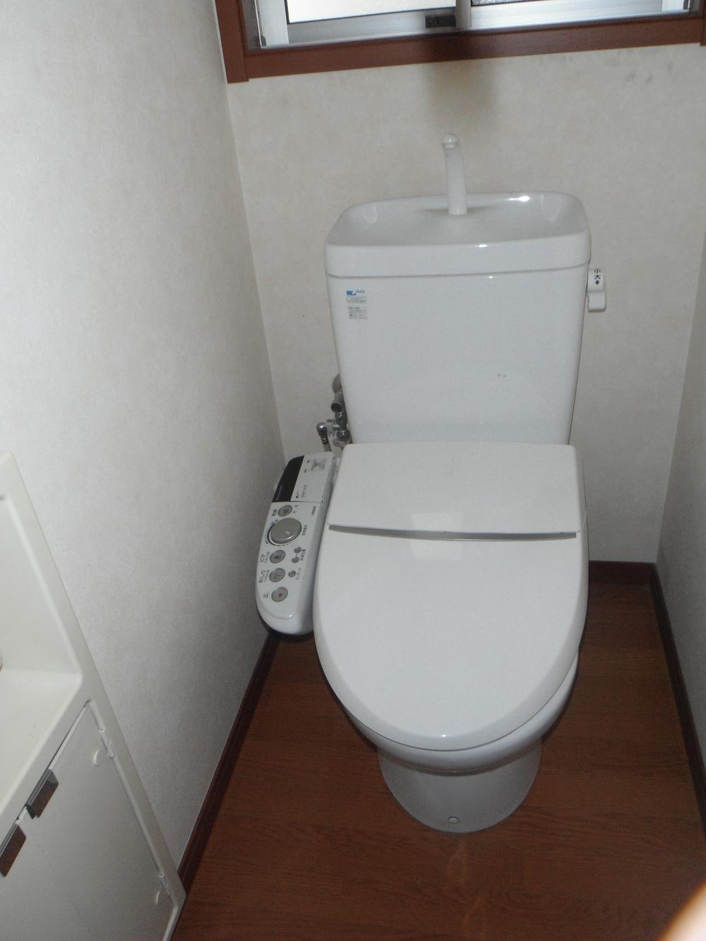 Toilet. Second floor bidet function with toilet