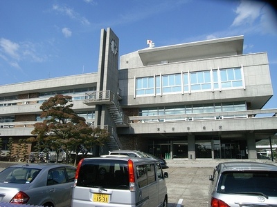 Government office. Minoo 400m to City Hall (government office)