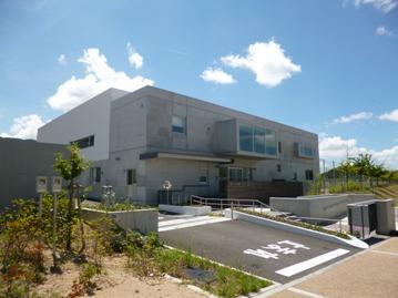 kindergarten ・ Nursery. Misuzu to school Mori children Garden 740m Mino Tatsutome people Ryobi Small ・ Misuzu Gakuen Mori children Gardens in junior high school and within the same site (Yohoichi type facility). 0-year-old ~ 15-year-olds will learn in the same environment.