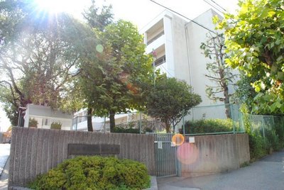 Primary school. Kayano 150m to the east, elementary school (elementary school)