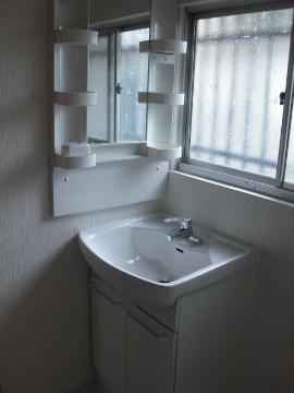 Washroom. Wash