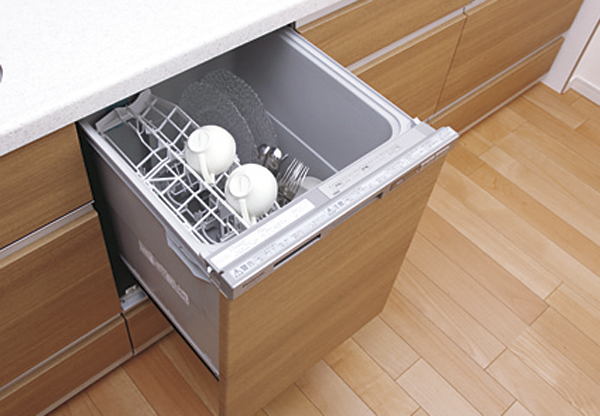 Kitchen.  [Dish washing and drying machine] To do a dry wash together the dishes at once, And out easily slide type. Water-saving ・ Energy-saving specification (same specifications)