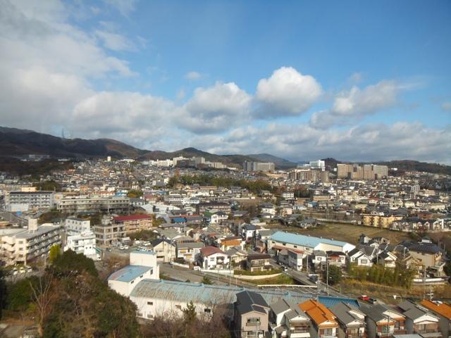 View photos from the dwelling unit. It overlooks the mountains of Mino!
