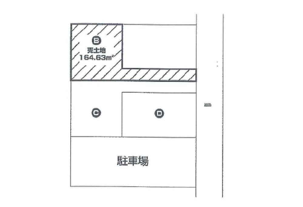 The entire compartment Figure. It is sold land with building conditions. 