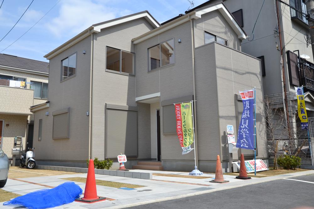 Rendering (appearance). Room (May 2013) Shooting Example of construction